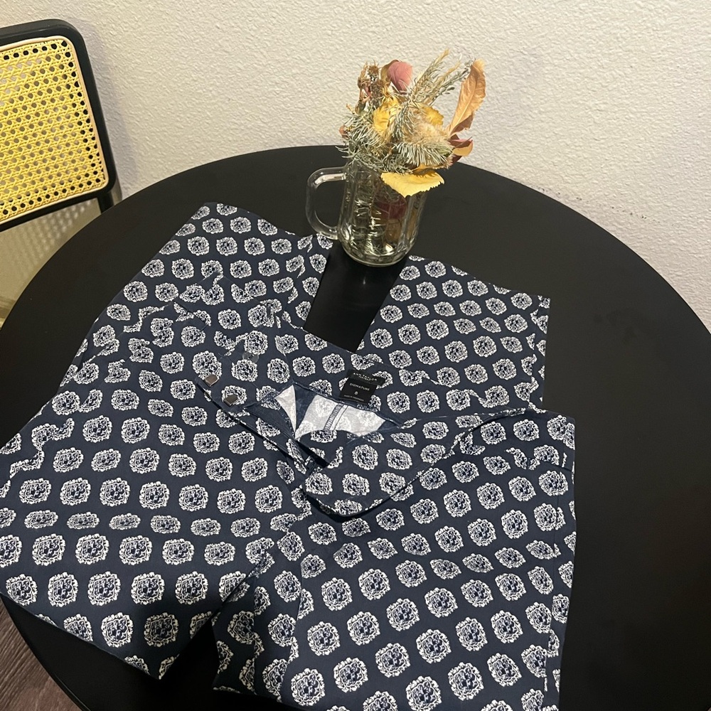 Ann Taylor Navy and Cream Patterned Pants